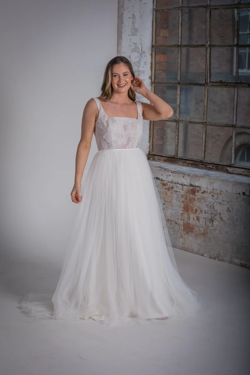 Taylor gathered tulle overskirt Natalya James 2025-281.png