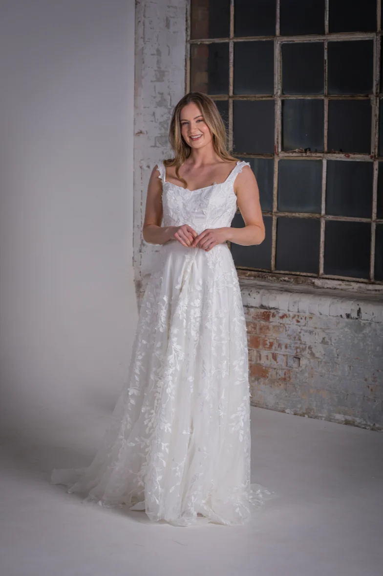 Calla+Lace+Wedding+Dress+front+2+Orchid+Collection+Natalya+James+2025-361.png