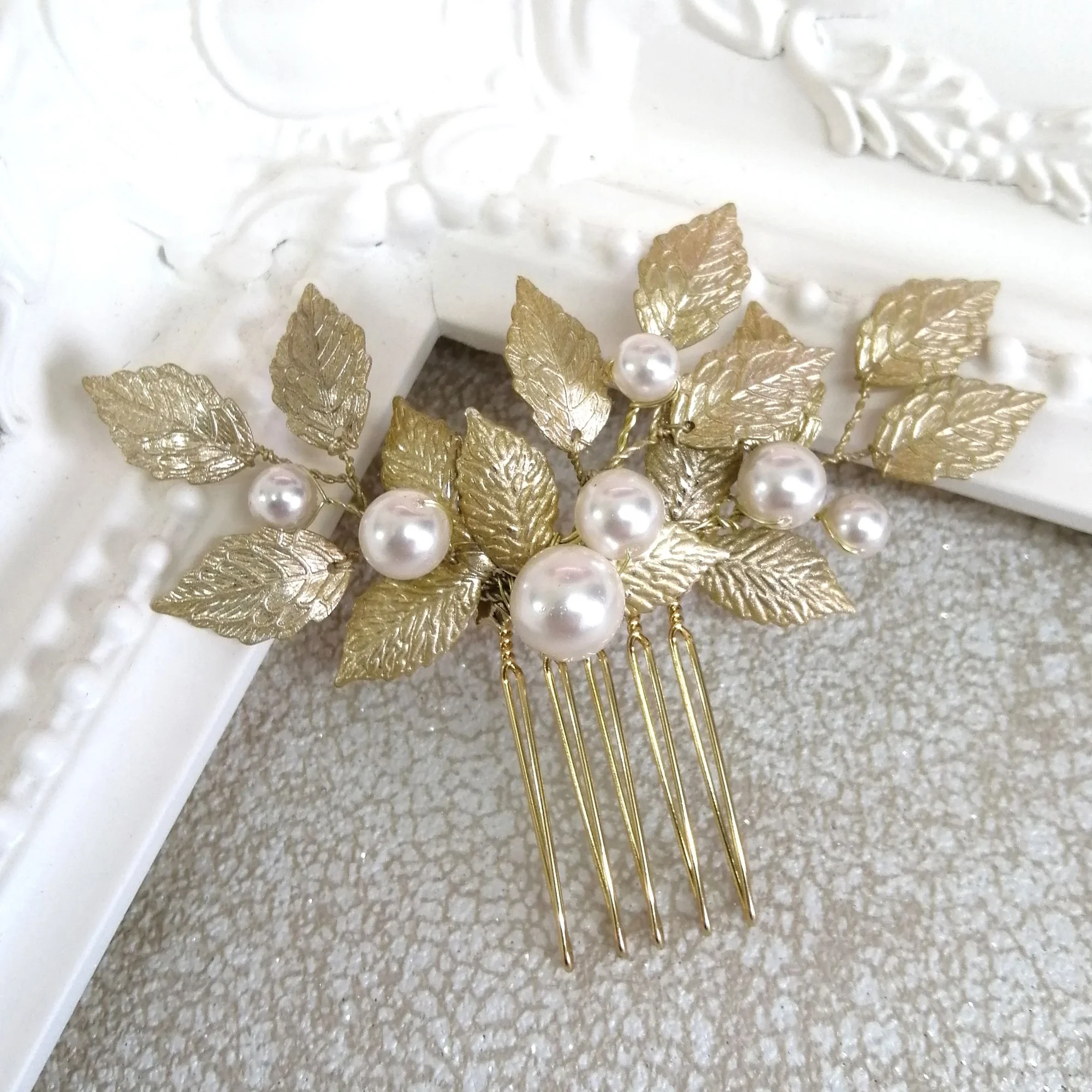 ar637-aurelia-comb-handmade-by-arianna.jpg