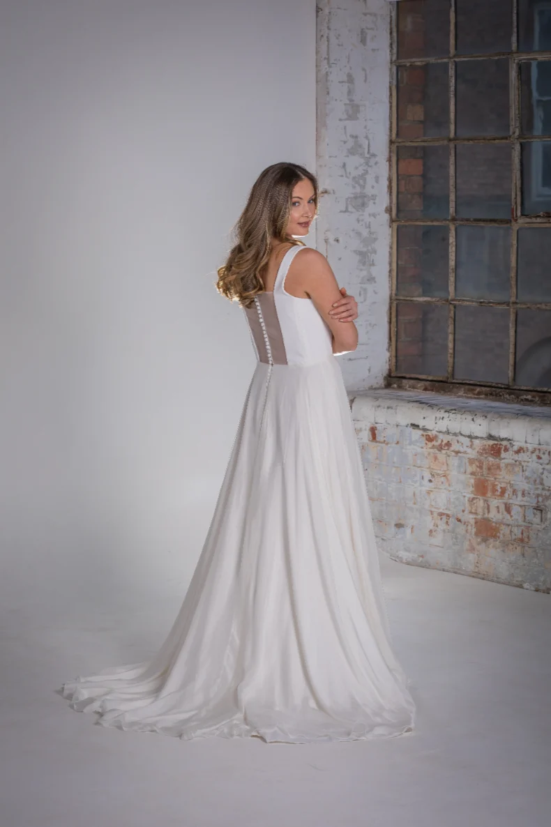 Mackenzie+Square+neck+Wedding+Dress+back+Orchid+Collection+Natalya+James+2025-293.png