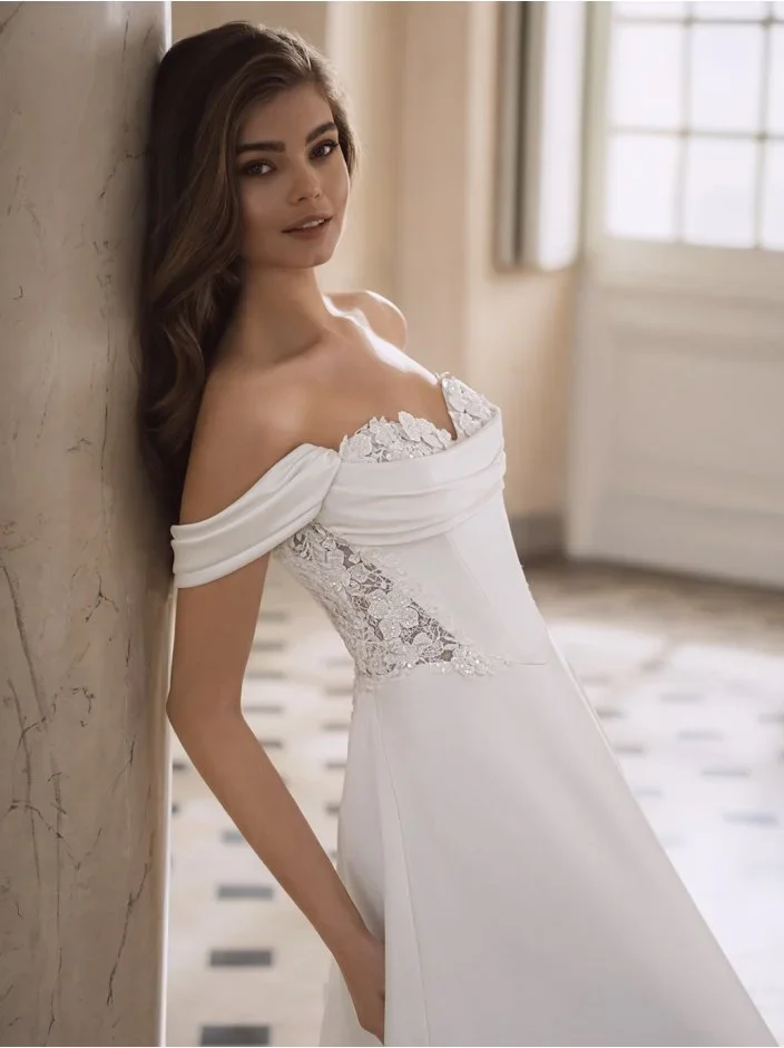 26_Etoile_PRO_FERMINA_Clo_Web_704_941_int_s_c1.jpg