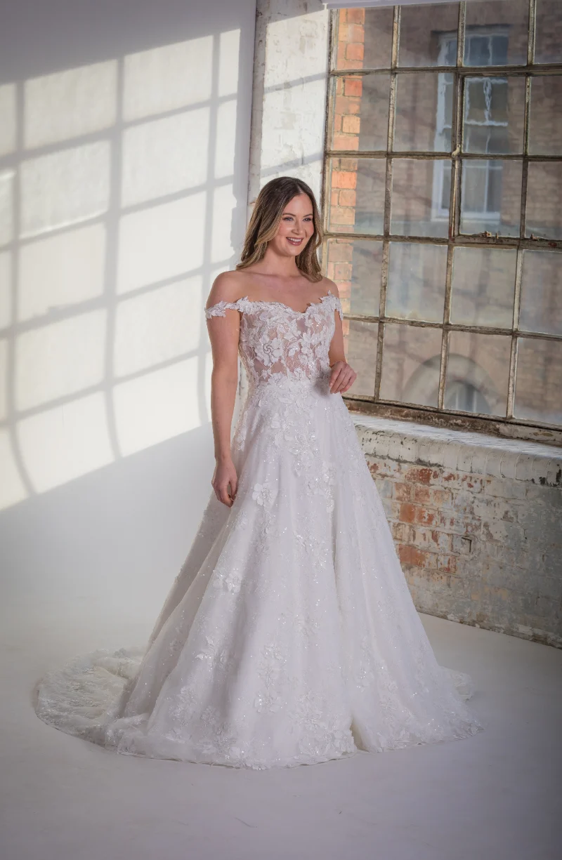 Connie Lace Wedding Dress Orchid Collection Natalya James 2025-203.png